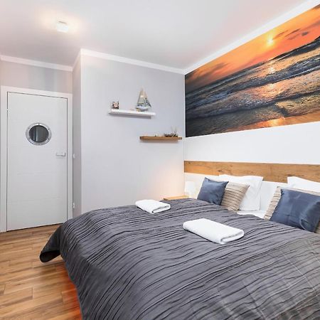 Apartament Mariner By Noclegi Renters Kolberg Exterior foto